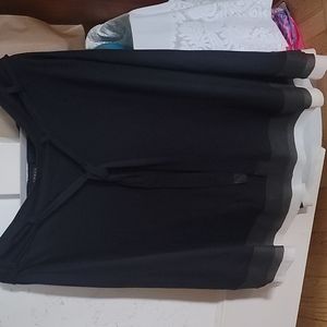 Theory cotton skirt black and white. Great condition